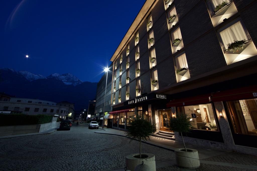 Duca D'Aosta Hotel Exterior foto